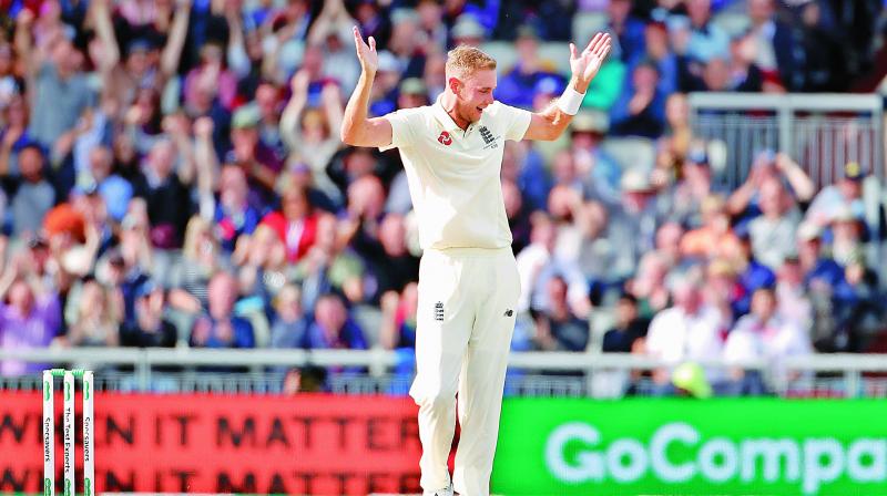 Stuart Broad bowled a brilliant opening spell, removing Aussie openers David Warner and Marcus Harris. Stuart Broad bowled a brilliant opening spell, removing Aussie openers David Warner and Marcus Harris.