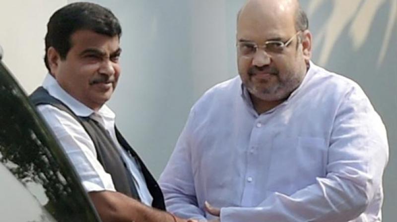 Sources said Gadkari held one-on-one discussions throughout the night with all MLAs supporting the government, but no consensus was reached among the warring factions. (Photo: PTI) Sources said Gadkari held one-on-one discussions throughout the night with all MLAs supporting the government, but no consensus was reached among the warring factions. (Photo: PTI)