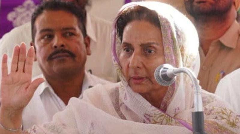 Punjab Chief Minister Amarinder Singh's wife Preneet Kaur fell prey to a cyber fraud, losing Rs 23 lakh to a scamster who duped her through a mobile phone call, posing as a bank manager, said police. (Photo: Twitter/ ANI) Punjab Chief Minister Amarinder Singh's wife Preneet Kaur fell prey to a cyber fraud, losing Rs 23 lakh to a scamster who duped her through a mobile phone call, posing as a bank manager, said police. (Photo: Twitter/ ANI)