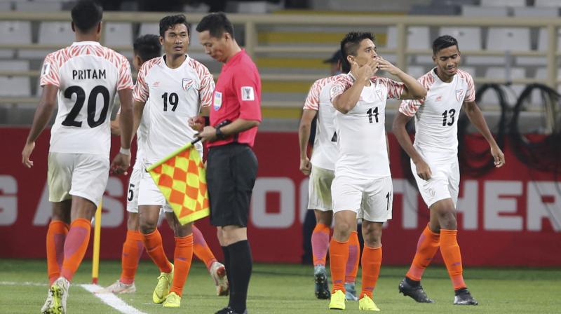 Stephen Constantine's side cannot lose to Bahrain -- to whom India lost 2-5 in the 2011 Asian Cup -- by a big margin as goal difference will get the first preference while deciding which team makes it to the Round of 16 among third place sides of equal points. (Photo: AP) Stephen Constantine's side cannot lose to Bahrain -- to whom India lost 2-5 in the 2011 Asian Cup -- by a big margin as goal difference will get the first preference while deciding which team makes it to the Round of 16 among third place sides of equal points. (Photo: AP)