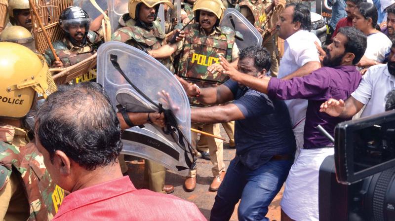 Ten workers of the ruling YSR Congress and Telugu Desam Party were injured in a post-poll clash at a village in East Godavari district of Andhra Pradesh on Sunday. (Photo: File/ Representational Image) Ten workers of the ruling YSR Congress and Telugu Desam Party were injured in a post-poll clash at a village in East Godavari district of Andhra Pradesh on Sunday. (Photo: File/ Representational Image)