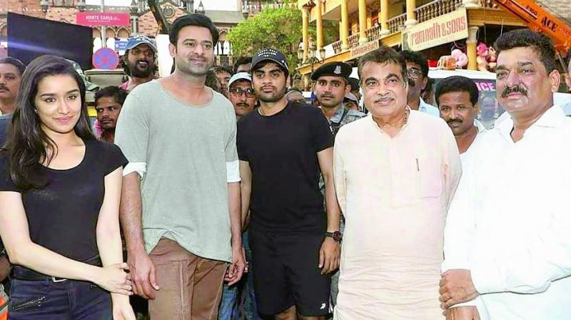 Shraddha Kapoor, Prabhas, Sujeeth and Nitin Gadkari. Shraddha Kapoor, Prabhas, Sujeeth and Nitin Gadkari.