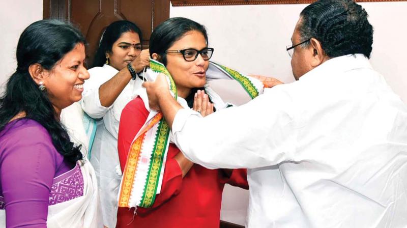 Sushmita Dev, MP, welcomed by KPCC president M. M. Hassan at Indira Bhavan on Saturday. Sushmita Dev, MP, welcomed by KPCC president M. M. Hassan at Indira Bhavan on Saturday.