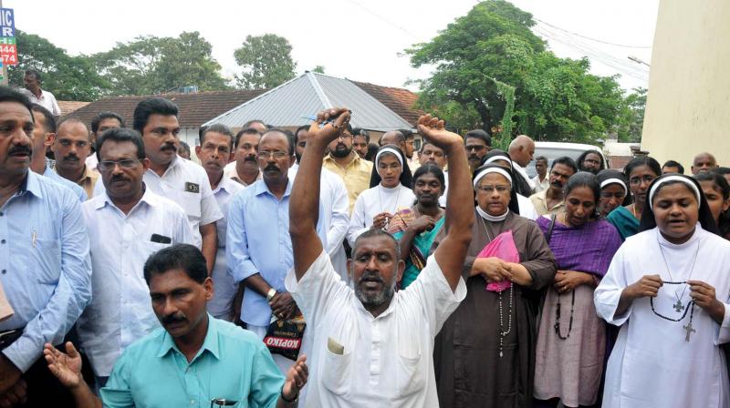 Believers wait in front of the Pala sub-jail for Bishop Franco Mulakkal to come out after getting bail from Kerala High Court in Kottayam on Tuesday. — Rajeev Prasad Believers wait in front of the Pala sub-jail for Bishop Franco Mulakkal to come out after getting bail from Kerala High Court in Kottayam on Tuesday. — Rajeev Prasad