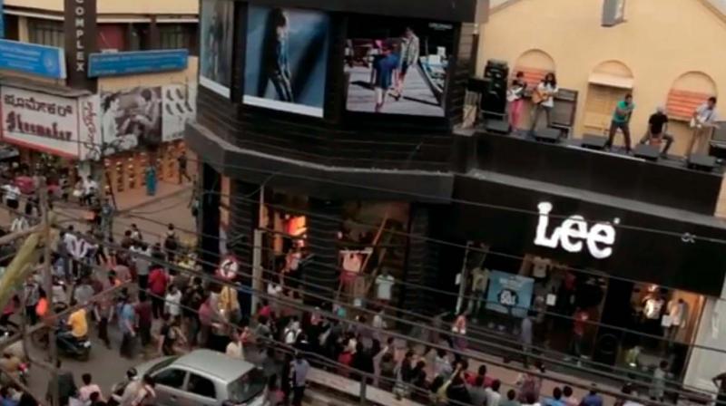 Traffic came to standstill on Brigade Road in 2013 when Lagori held it’s first impromptu outdoor gig Traffic came to standstill on Brigade Road in 2013 when Lagori held it’s first impromptu outdoor gig