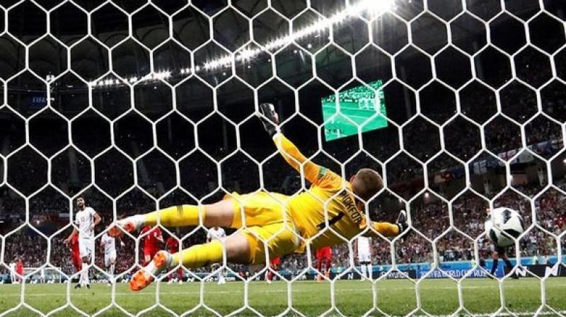 Companies are offering unique services like live streaming of the match, live match prediction and a social feed (Photo: ANI) Companies are offering unique services like live streaming of the match, live match prediction and a social feed (Photo: ANI)