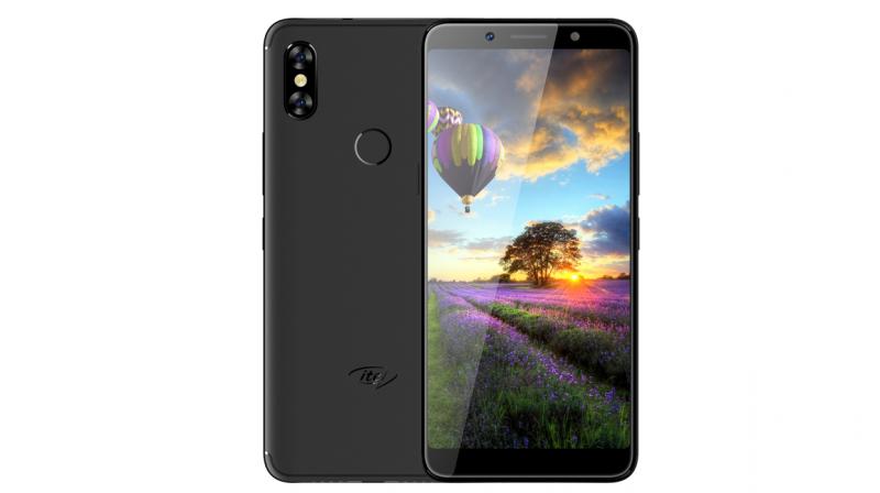 itel A62 runs on Android 8.1 Oreo. itel A62 runs on Android 8.1 Oreo.