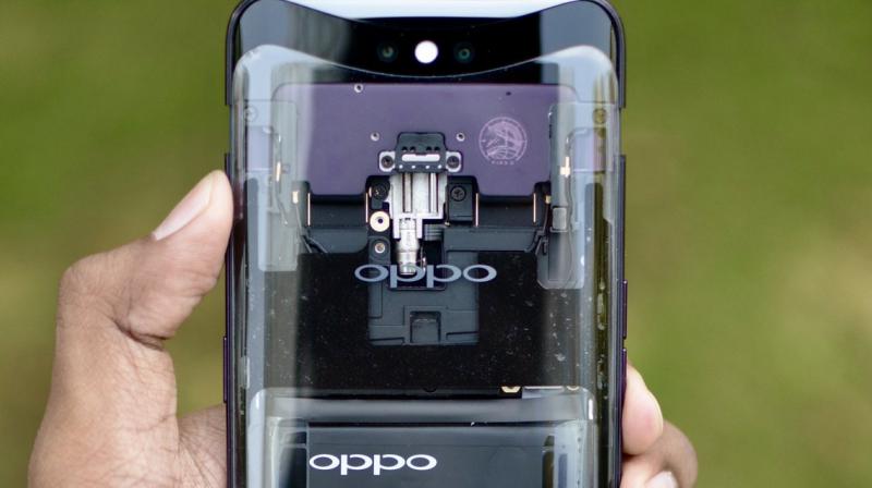 K2Gadgets shows off his custom Oppo Find X. K2Gadgets shows off his custom Oppo Find X.