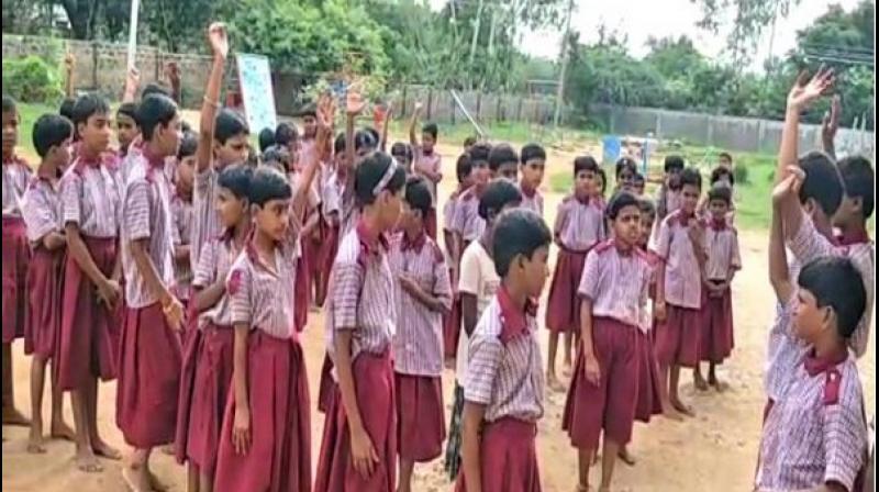 Other students in the school too agreed with Akhila's statement and added that some of them had even been punished by their family members for cutting their hair. (Photo: ANI) Other students in the school too agreed with Akhila's statement and added that some of them had even been punished by their family members for cutting their hair. (Photo: ANI)
