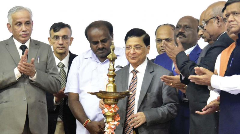 CM H.D. Kumaraswamy and CJI Dipak Misra at the inauguration of the court complex in Hubballi on Sunday (Photo: KPN) CM H.D. Kumaraswamy and CJI Dipak Misra at the inauguration of the court complex in Hubballi on Sunday (Photo: KPN)