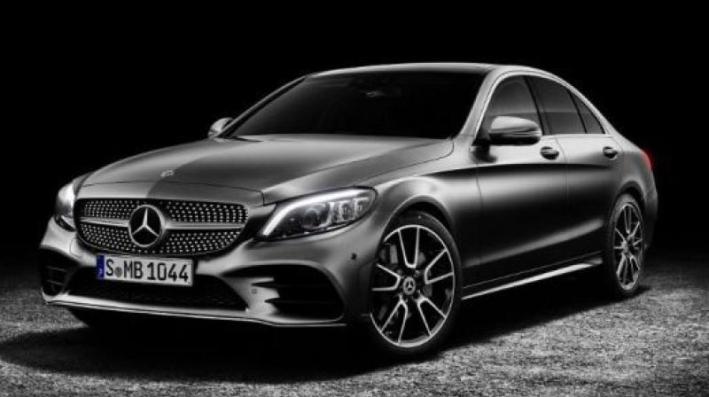 The visual changes will be limited as in any facelift but are inspired from the flagship S-Class. The visual changes will be limited as in any facelift but are inspired from the flagship S-Class.