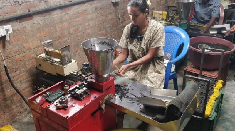 Agarbathi Making Using Machine Agarbathi Making Using Machine