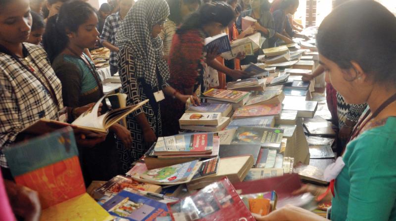 Lack of reading during the summer months worsens the achievement gap between those who read and those who don't upto two years by grade five. Lack of reading during the summer months worsens the achievement gap between those who read and those who don't upto two years by grade five.