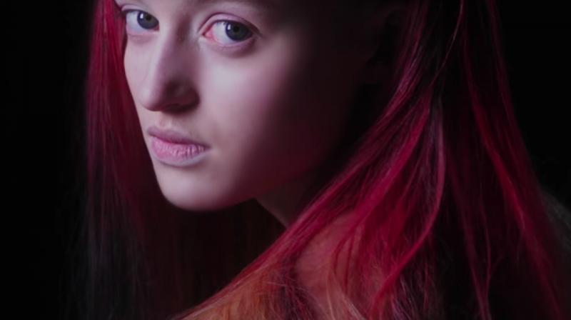 Now a hair dye that changes color according to the environment Now a hair dye that changes color according to the environment