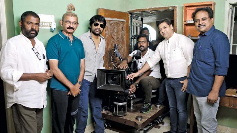SJ Suryah, Radha Mohan with the film crew SJ Suryah, Radha Mohan with the film crew