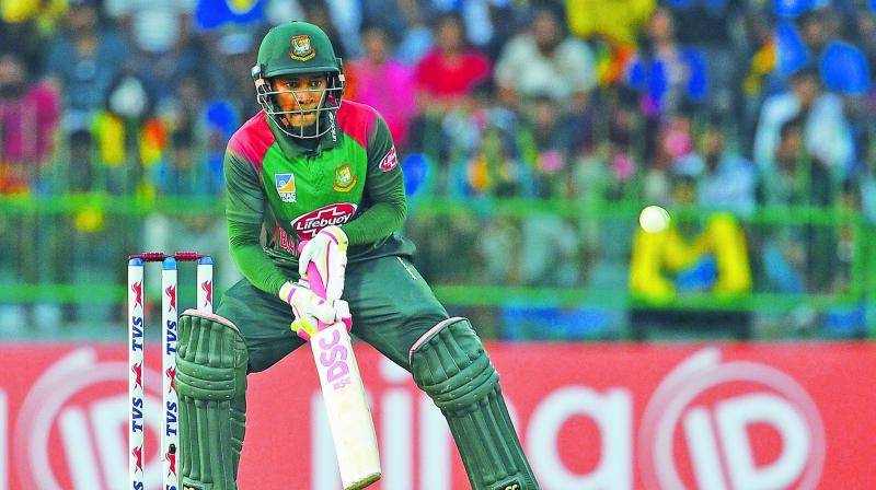 Mushfiqur Rahim en route to his unbeaten 98. (Photo: AFP) Mushfiqur Rahim en route to his unbeaten 98. (Photo: AFP)