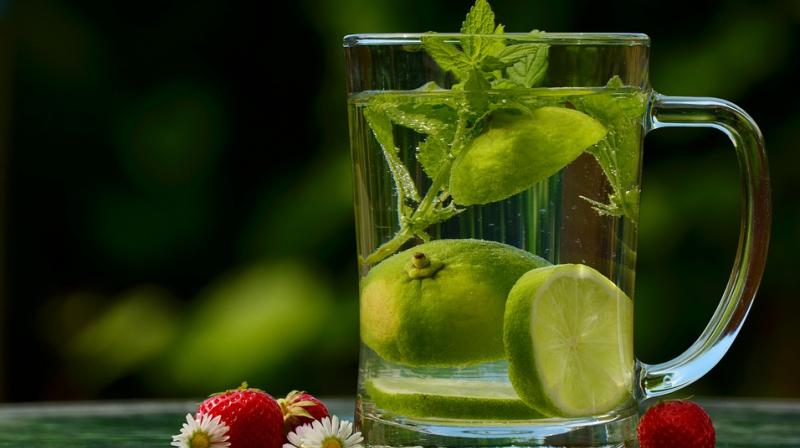 Vitamin C also helps to lower cholesterol levels by promoting the conversion of cholesterol to bile acids. (Photo: Pixabay) Vitamin C also helps to lower cholesterol levels by promoting the conversion of cholesterol to bile acids. (Photo: Pixabay)