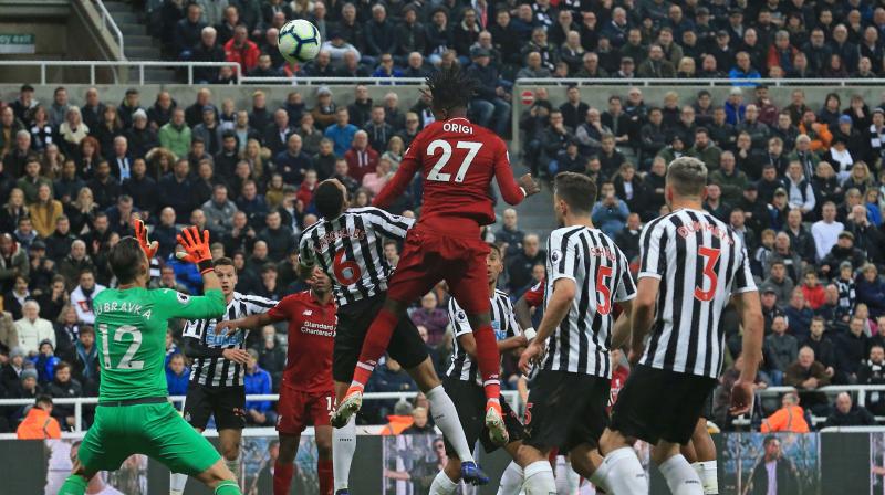 The race to secure the final two Champions League qualification places looks likely to go to the final weekend after Tottenham Hotspur again slipped up, losing to a last-minute goal at Bournemouth while having two men sent off. (Photo: AFP) The race to secure the final two Champions League qualification places looks likely to go to the final weekend after Tottenham Hotspur again slipped up, losing to a last-minute goal at Bournemouth while having two men sent off. (Photo: AFP)