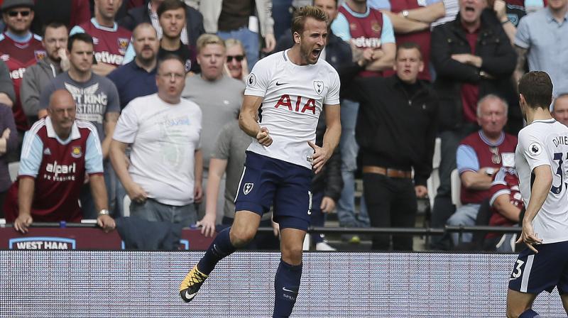 Dele Ali andHarry Kane celebrate Tottenham's first goal against West Ham United. (Photo: AP) Dele Ali andHarry Kane celebrate Tottenham's first goal against West Ham United. (Photo: AP)