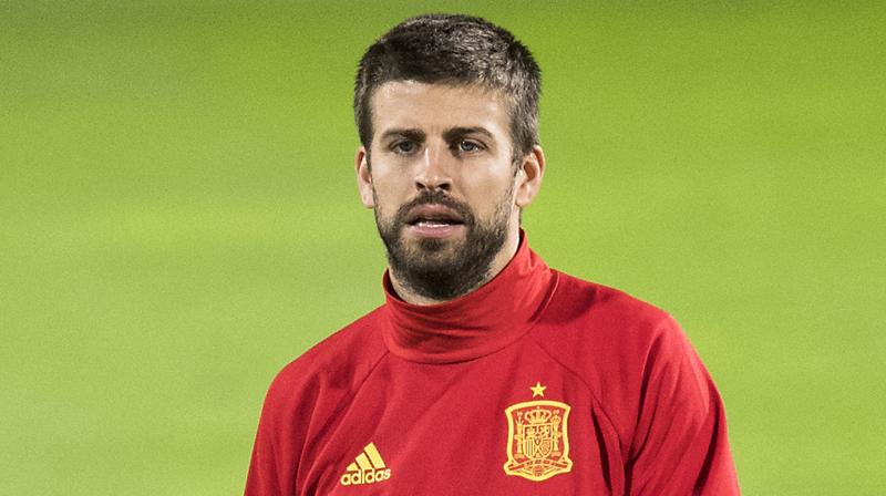 Pique, who supports an independent Catalonia, was booed constantly as Spain practiced. (Photo:AP) Pique, who supports an independent Catalonia, was booed constantly as Spain practiced. (Photo:AP)