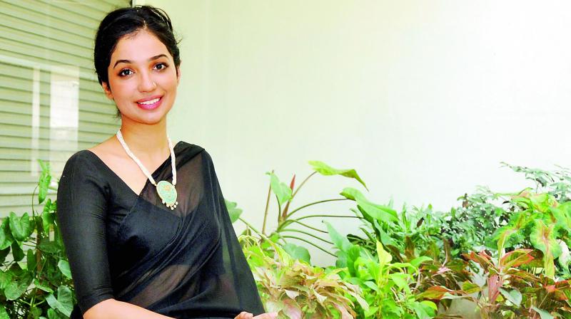 Kanika Dhillon Kanika Dhillon