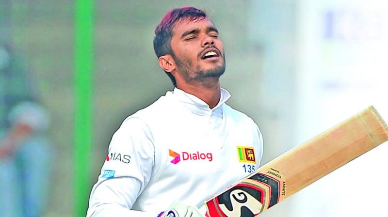 Dhananjaya de Silva stood tall after the visitors had lost senior batsmen Angelo Mathews (1) and skipper Dinesh Chandimal (36) to set the platform for the lower order. Dhananjaya de Silva stood tall after the visitors had lost senior batsmen Angelo Mathews (1) and skipper Dinesh Chandimal (36) to set the platform for the lower order.