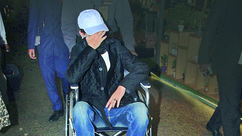 The actor returned to Mumbai from London, where he had undergone surgery after the shoot of ANGREZI MEDIUM wrapped up. The actor returned to Mumbai from London, where he had undergone surgery after the shoot of ANGREZI MEDIUM wrapped up.