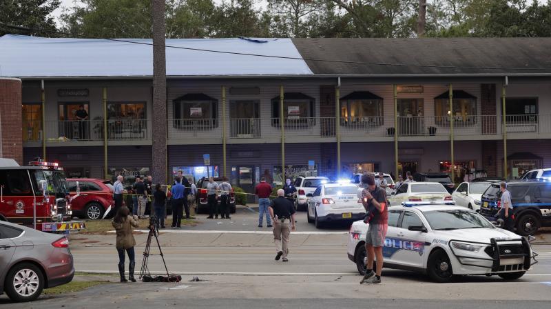 Police investigators work the scene of a shooting in Tallahassee, Florida. (Photo: AP) Police investigators work the scene of a shooting in Tallahassee, Florida. (Photo: AP)