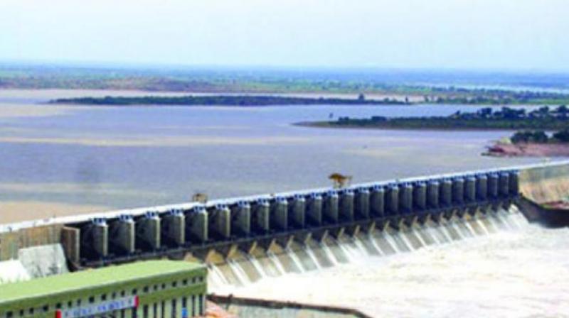 The hopes of Telangana state and Andhra Pradesh, that they would receive the first inflows in the river Krishna in the current season, were dashed on Wednesday as rain in upstream catchment areas stopped and inflows into the Almatti and Tungabhadra dams was reduced drastically. The hopes of Telangana state and Andhra Pradesh, that they would receive the first inflows in the river Krishna in the current season, were dashed on Wednesday as rain in upstream catchment areas stopped and inflows into the Almatti and Tungabhadra dams was reduced drastically.