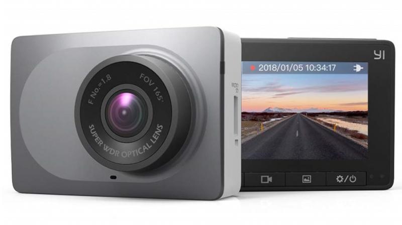 The Yi dash camera is driven by Yi’s own 40nm A12 chip featuring a dual-core processor and a DSP processor. 