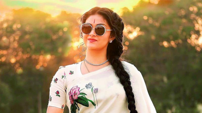 Mahanati is a grand success. Director Nag Ashwin and actress Keerthy Suresh have received a lot of love from the audience. Mahanati is a grand success. Director Nag Ashwin and actress Keerthy Suresh have received a lot of love from the audience.