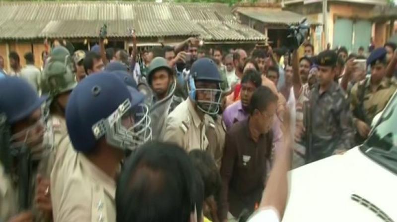 The deaths took place on Saturday during a clash between workers of the two parties in the city of North 24 Parganas. (Photo: ANI) The deaths took place on Saturday during a clash between workers of the two parties in the city of North 24 Parganas. (Photo: ANI)