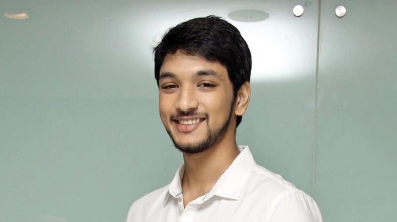 Gautham Karthik Gautham Karthik