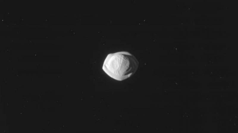 Credits: NASA/JPL-Caltech/Space Science Institute Credits: NASA/JPL-Caltech/Space Science Institute