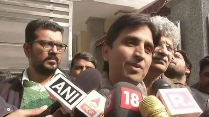 Kumar Vishwas, who was angling for an Rajya Sabha slot, said that it was difficult to survive in the party if one disagreed with Arvind Kejriwal. (Photo: ANI | Twitter) Kumar Vishwas, who was angling for an Rajya Sabha slot, said that it was difficult to survive in the party if one disagreed with Arvind Kejriwal. (Photo: ANI | Twitter)
