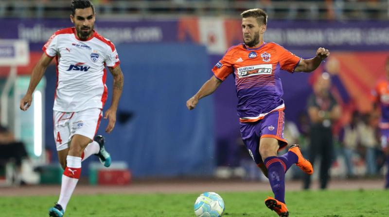 Heading into the second leg, Albert Roca's men will have the backing of the West Block Blues but the table-toppers will be well aware of Pune. (Photo: ISL Media) Heading into the second leg, Albert Roca's men will have the backing of the West Block Blues but the table-toppers will be well aware of Pune. (Photo: ISL Media)