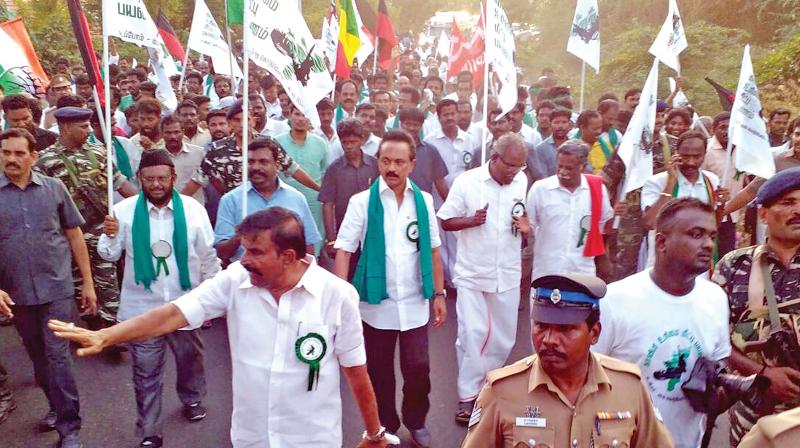 DMK working president M. K. Stalin along with leaders of his alliance parties on a padayatra from Mukkombu near Tiruchy on Saturday, as part of their ongoing struggle to urge the Union government to immediately form the Cauvery Management Board. (Photo: DC) DMK working president M. K. Stalin along with leaders of his alliance parties on a padayatra from Mukkombu near Tiruchy on Saturday, as part of their ongoing struggle to urge the Union government to immediately form the Cauvery Management Board. (Photo: DC)