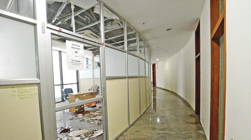 The collapsed ceiling at the OP ward of the nuclear oncology department at the Omandurar Government Multi Super Specialty Hospital. (Photo: DC) The collapsed ceiling at the OP ward of the nuclear oncology department at the Omandurar Government Multi Super Specialty Hospital. (Photo: DC)