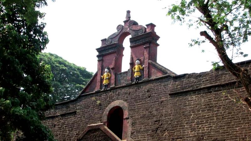 Thalassery Fort, built by British East India Company in 1708, is an iconic structure heralding the rich heritage of Thalassery. Thalassery Fort, built by British East India Company in 1708, is an iconic structure heralding the rich heritage of Thalassery.