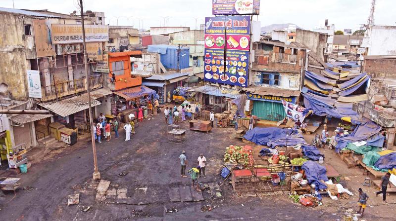 Two fire mishaps that destroyed 20 houses and several shops in a market in West Tambaram. (Photo:DC) Two fire mishaps that destroyed 20 houses and several shops in a market in West Tambaram. (Photo:DC)
