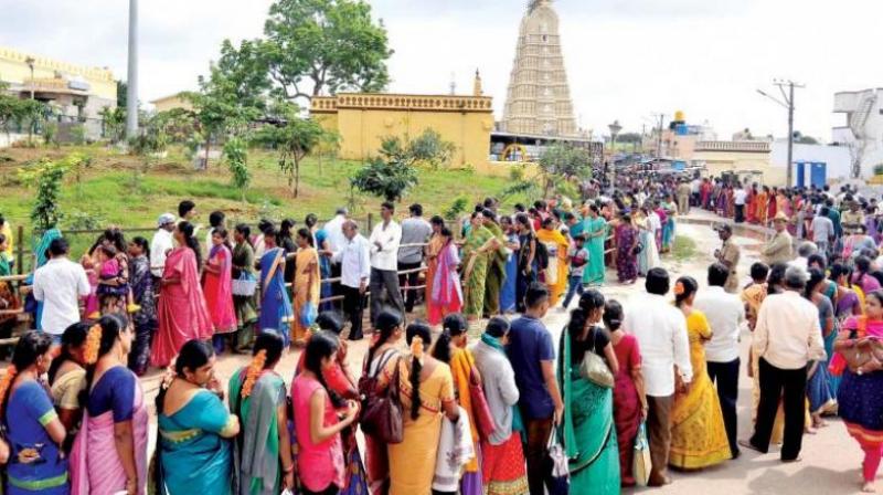 Meanwhile, the devotees alleged that a dead lizard was found in the rice served to them. (Photo: Representational/File) Meanwhile, the devotees alleged that a dead lizard was found in the rice served to them. (Photo: Representational/File)
