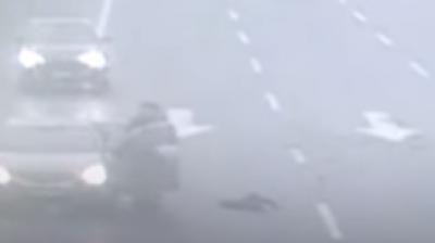 The driver stopped his car and rushed the little boy to the hospital. (Photo: Youtube/CGTN)