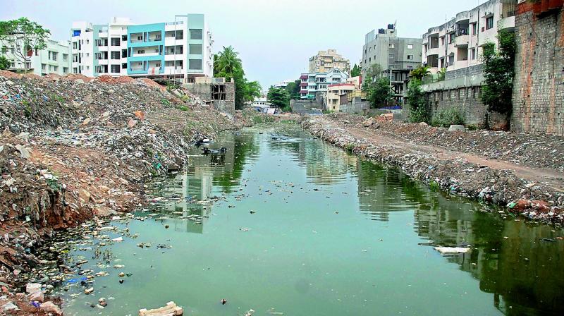The existing stormwater drain (SWD) system is capable of handling rainfall of up to just 20 mm per hour. The existing stormwater drain (SWD) system is capable of handling rainfall of up to just 20 mm per hour.