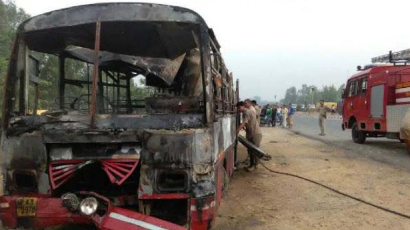 Reportedly, it took around 90 minutes for fire troops to extinguish the fire. (Photo: ANI Twitter) Reportedly, it took around 90 minutes for fire troops to extinguish the fire. (Photo: ANI Twitter)