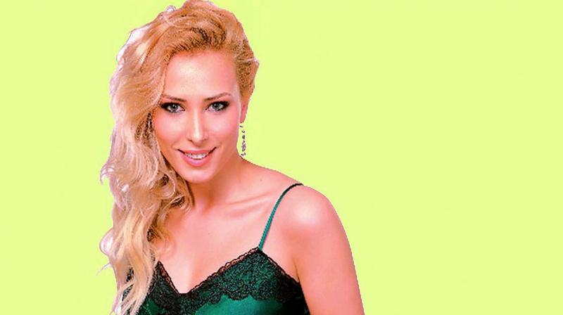 Iulia Vantur Iulia Vantur