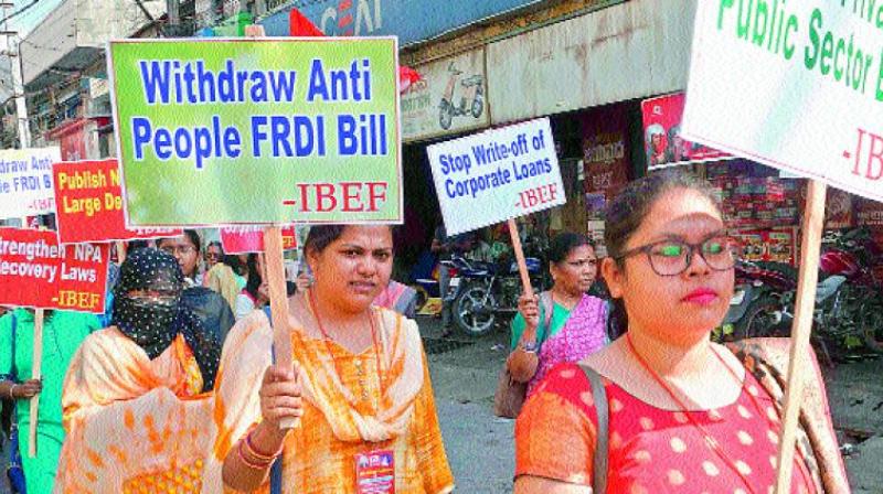 Nearly a year after introducing it in the Lok Sabha, the government today withdrew the Financial Resolution and Deposit Insurance (FRDI) Bill following widespread concerns over certain provisions in the proposed legislation. Nearly a year after introducing it in the Lok Sabha, the government today withdrew the Financial Resolution and Deposit Insurance (FRDI) Bill following widespread concerns over certain provisions in the proposed legislation.