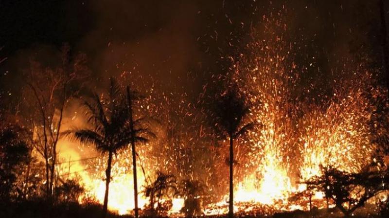 23 hurt as lava crashes into Hawaii tour boat 23 hurt as lava crashes into Hawaii tour boat