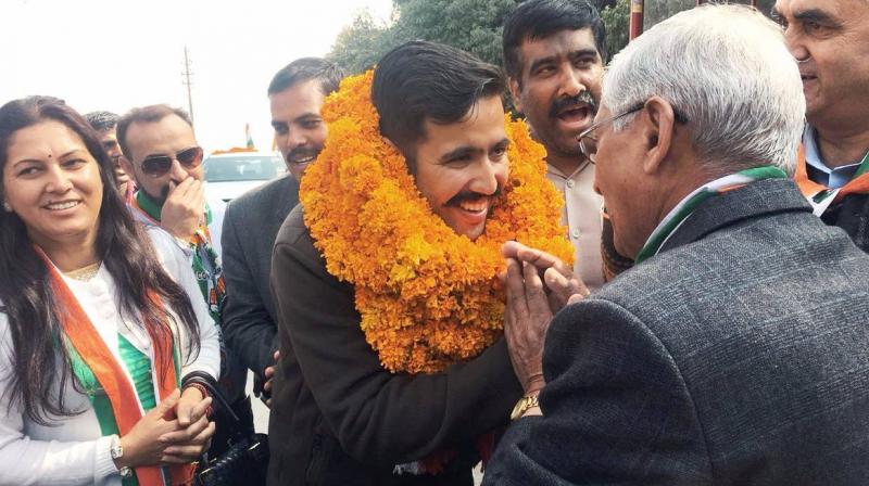Delhi court today summoned former Himachal Pradesh chief minister Virbhadra Singh's son Vikramaditya. (Photo: Twitter | @VikramadityaINC) Delhi court today summoned former Himachal Pradesh chief minister Virbhadra Singh's son Vikramaditya. (Photo: Twitter | @VikramadityaINC)