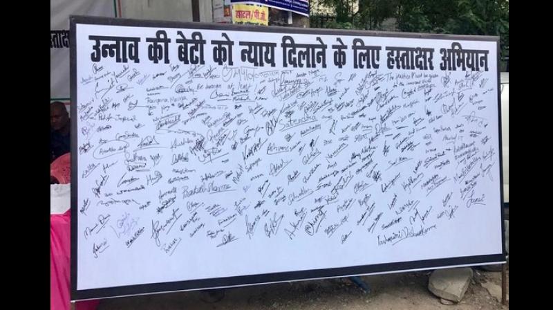 'Thank you to all the girls from Lucknow for coming out so strongly in support of 'Unnao Ki Beti' (Unnao's daughter), if all of us stand together, we can force those who empower rapists and criminals into consciousness and change. #EnoughIsEnough,' Vadra tweeted. (Photo: ANI) 'Thank you to all the girls from Lucknow for coming out so strongly in support of 'Unnao Ki Beti' (Unnao's daughter), if all of us stand together, we can force those who empower rapists and criminals into consciousness and change. #EnoughIsEnough,' Vadra tweeted. (Photo: ANI)