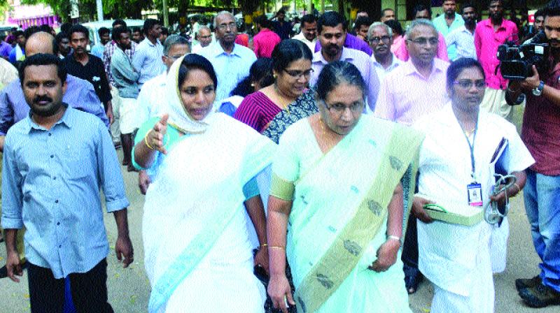 Kerala Women's Commission chairperson M. C. Josephine and member Shahida Kamal arrive at SAT Hospital in Thiruvananthapuram on Tuesday to receive the AIDS affected newborn and mother who were later sent to Gandhi Bhavan in Pathanapuram. (Photo: A.V. MUZAFAR) Kerala Women's Commission chairperson M. C. Josephine and member Shahida Kamal arrive at SAT Hospital in Thiruvananthapuram on Tuesday to receive the AIDS affected newborn and mother who were later sent to Gandhi Bhavan in Pathanapuram. (Photo: A.V. MUZAFAR)